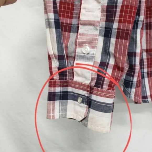 Levi's Modern Button front Shirt Men Size Large - Picture 8 of 8